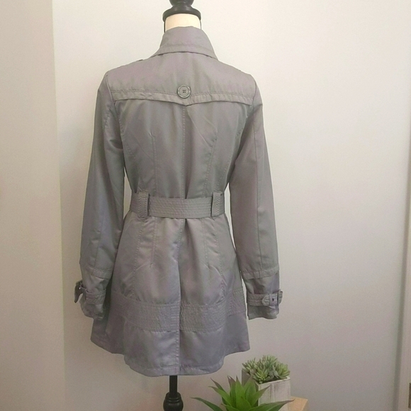 New York YOKI Collection Silver Gray Trench Coat - Size M - Picture 9 of 14